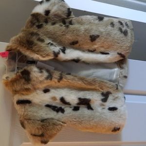Children's Place fur leopard coat short sleeve look size 7/8 silk lining..